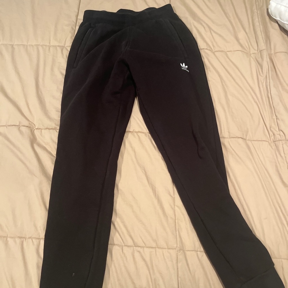 Adidas pants size medium
